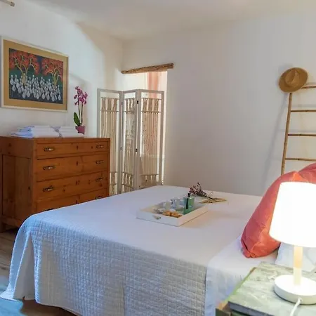 Leontine In By Yohome *