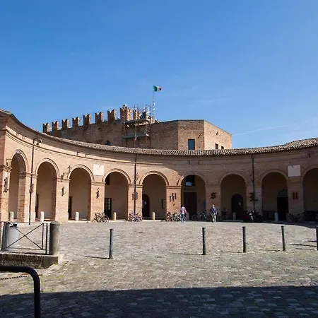 Leontine In By Yohome * Mondaino