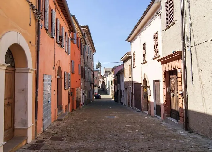 Leontine In By Yohome Daire Mondaino