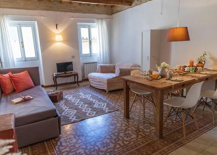 Leontine In By Yohome * Mondaino