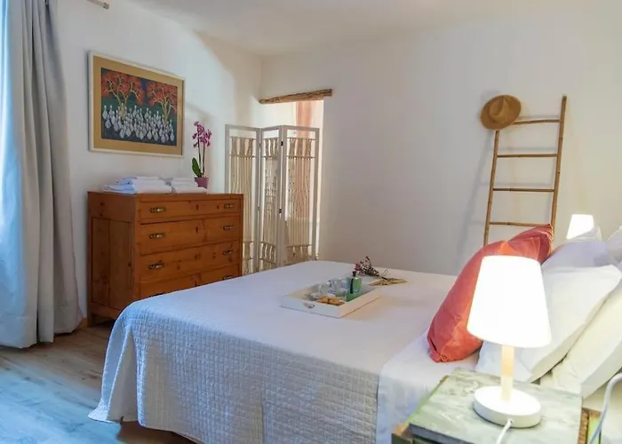 Leontine In By Yohome *